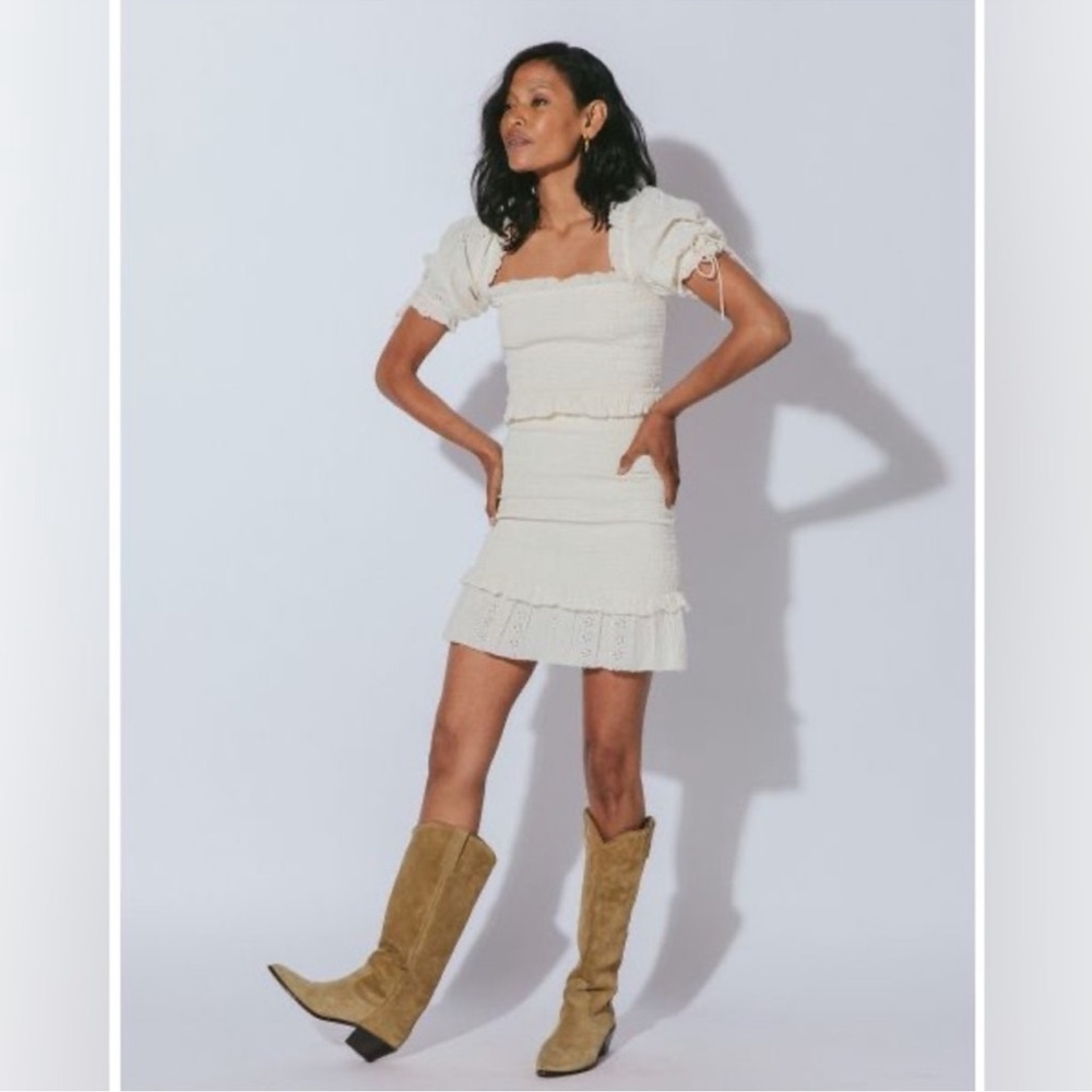 Cleobella Debbie Cream Smocked Off The shoulder Eyelet Mini Dress size Small - Picture 5 of 12